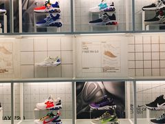 -NIKE品牌体验店(南京东路店)