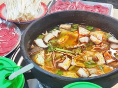 -钱摊摊安顺夺夺粉火锅(宏大广场店)