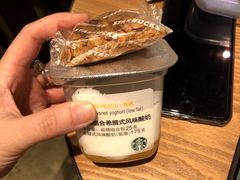 -星巴克臻选(北京银泰店)