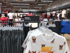 -首创奥特莱斯(西安店)