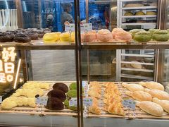 -奈雪的茶(亨特国际广场店)