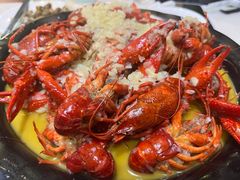 金汤蒜泥龙虾-香满锅老北京羊蝎子火锅·家常菜(新街口店)