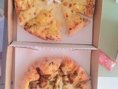 -必胜客(新中纬店)