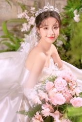 -挪娅婚纱摄影皇家会所