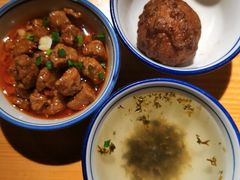 辣肉面-沪西老弄堂面馆(定西路店)