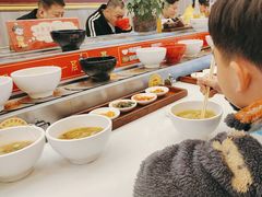 -乡党臊子面(丰庆公园店)