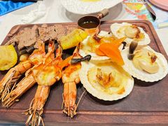 -水桶王国主题餐厅·聚会·生日派对·亲子活动·家庭套餐(亚龙湾希尔顿店)