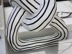-视野联行眼镜·蔡司·尼康战略合作店(城西银泰店)