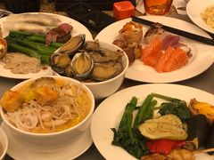 -怡咖啡海鲜自助餐厅(浦东香格里拉店)