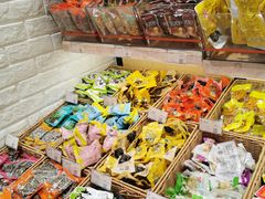 -来伊份(金港大道二店)