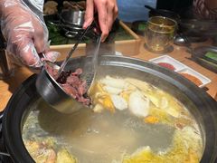 -一朵菌·野生菌探索家火锅(南亚店)