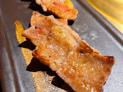 -铭牛烧肉·和牛海鲜自助(高新月牙湖店)