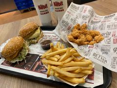 -The Habit Burger Grill 哈比特汉堡(世博店)