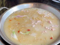 -老来福·非遗酸汤兔(凯旋路店)