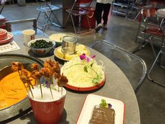 -生活如沸·顺德水牛奶火锅(大学路店)
