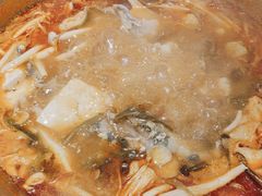 -野山舂·贵州现舂酸汤牛肉(东山店)