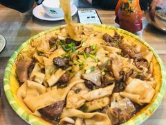 -壹阁胡羊焖饼(特色小吃街店)
