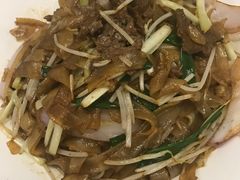 瑞士汁炒牛河-和平馆·地道港澳茶餐厅(西门口店)