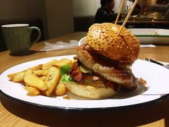 -HELLO 27 意面·沙拉·帕尼尼