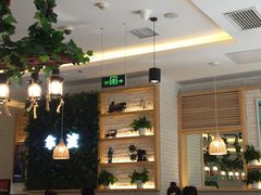 大堂-拿渡·水煮鱼麻辣香锅(王府井奥莱·香江小镇店)