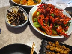 -沪小胖小龙虾(淮海中路旗舰店)