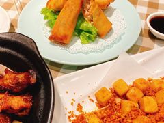 -新大咀港式茶餐厅(宝山万达店)