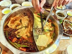 -沈记酸菜牛肉火锅店(九号路店)
