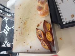 -HOT CRUSH趁热集合·现烤面包(上海环球港店)