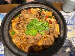 -忆江南·金鹏船宴