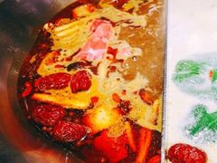 -湊湊火锅·茶憩(和平大悦城店)
