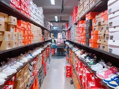 -法雅体育工厂店(皂君庙路店)