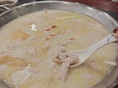 -老来福·非遗酸汤兔(凯旋路店)