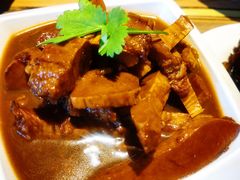 炖板筋-左邻右舍褡裢火烧(石榴园店)