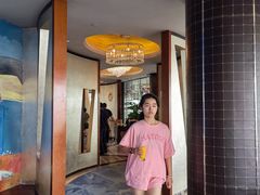 -宝利来国际大酒店-凤凰阁旋转餐厅