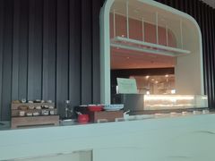 -亚洲国际大酒店·云顶阁旋转自助餐厅