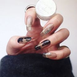 -悦指间美甲美睫