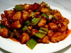 宫爆鸡丁-方城小吃店