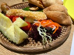 小吃拼盘-蔡澜Pho·越南粉餐厅(海上世界店)