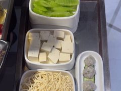-宴全牛粤来越牛潮汕鲜牛肉火锅(海州万达广场店)