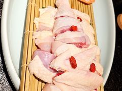 -得意咚瓜·顺德鱼生·冬瓜火锅(深圳首店)