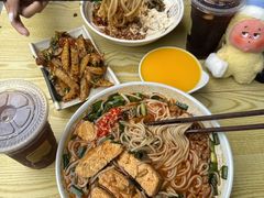 -青和小锅米线(翠湖店)