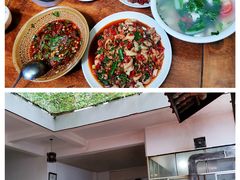 藿香肥肠-茅屋大酒店
