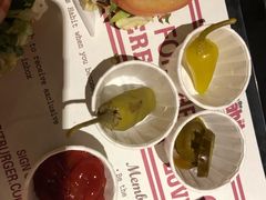 -The Habit Burger Grill 哈比特汉堡(复兴soho店)