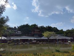 -湖泉半山温泉