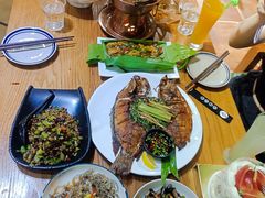 -蜗牛小馆醉乡民谣云南菜(惠新西里店)