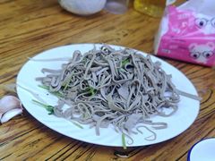 -溢心园香河肉饼总店