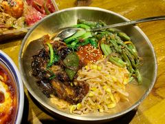 老妈拌饭-聚合鑫东北熏酱熟食麻辣面(长阳店)