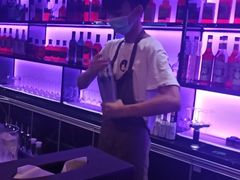 -C-PartyBar酒吧