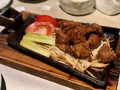 铁锄牛排-穹六人间 people 6(岳阳路店)