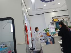 -蕾特恩专业祛痘·皮肤管理